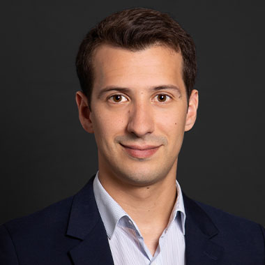 Clément LOISEAU Avocat partenaire Clément LOISEAU Avocat partenaire